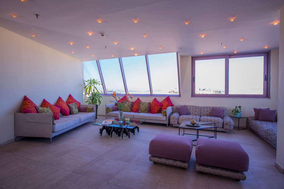 Een foto van het interieur van Novus City Hotel