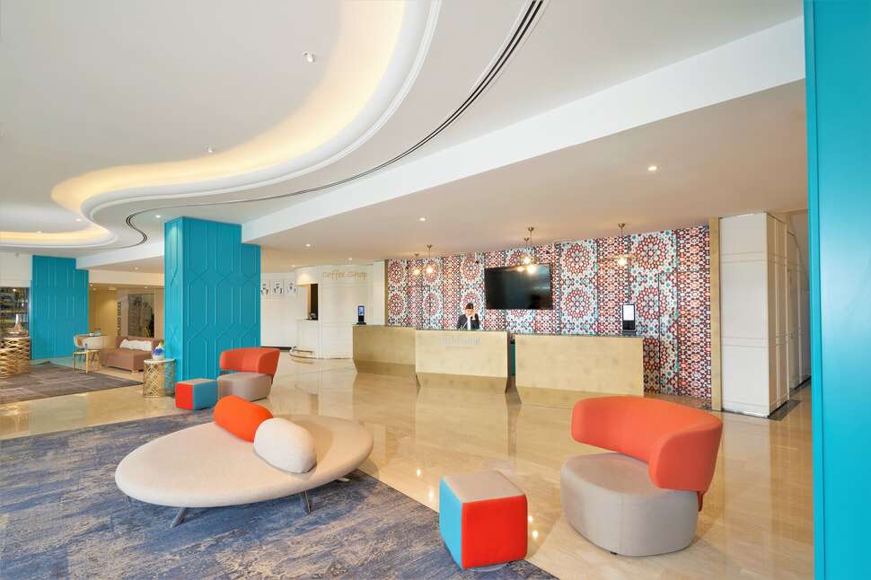 Ein Foto Occidental Sharjah Grand