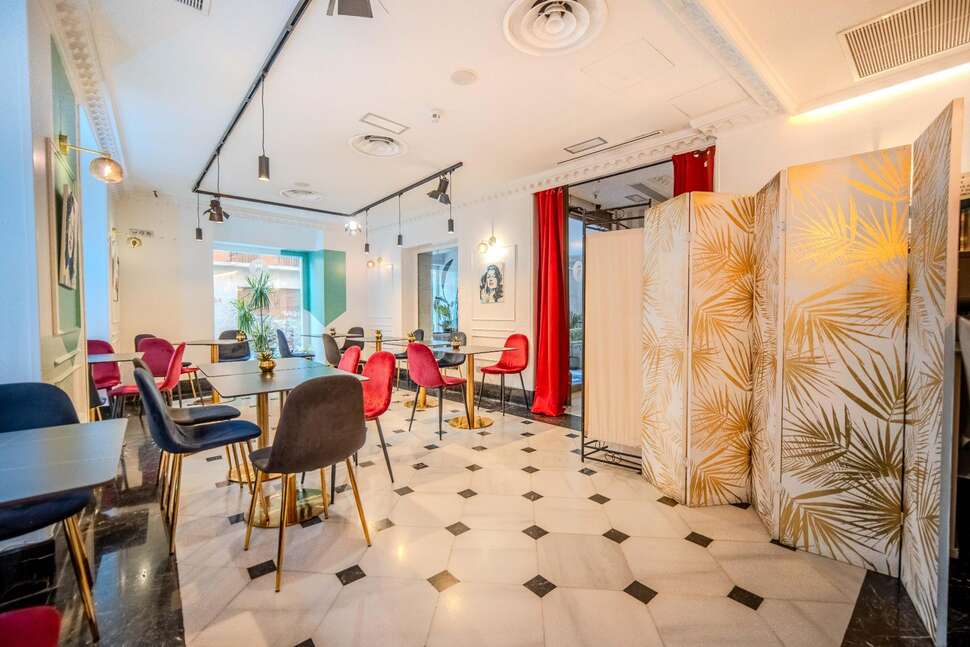 Een foto van ITC Infantas by Soho Boutique