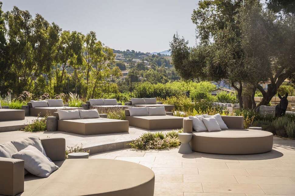 Een foto van het terras bij Thalassa Boutique Hotel