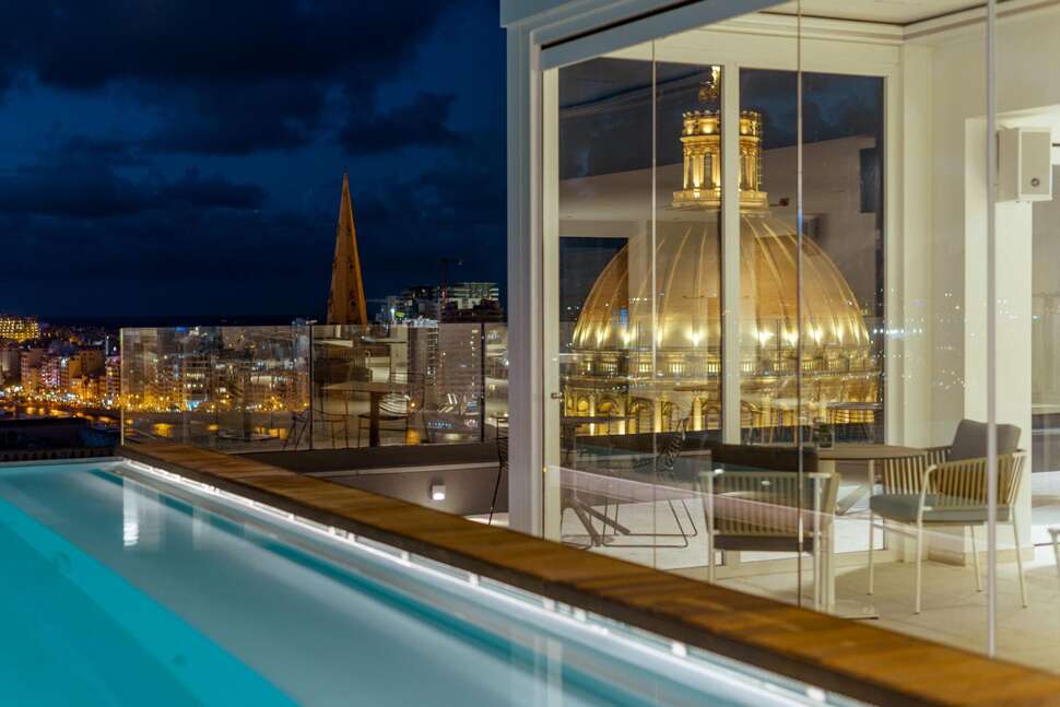 Ein Foto The Embassy Valletta Hotel