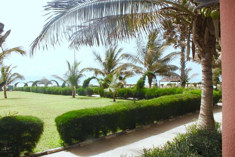 Een foto van de buitenkant van Seafront Residence