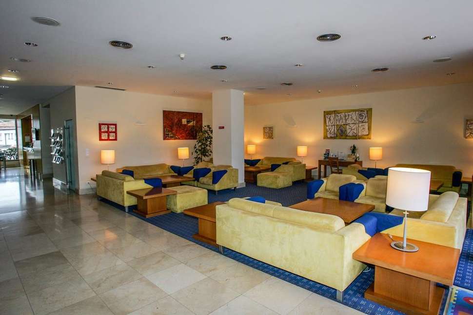 Ein Foto vom Innenbereich im Hotel Vila Nova