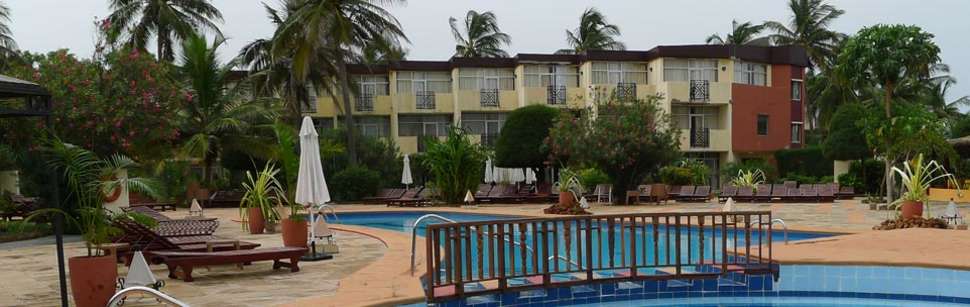 Een foto van het zwembad bij Kombo Beach Hotel