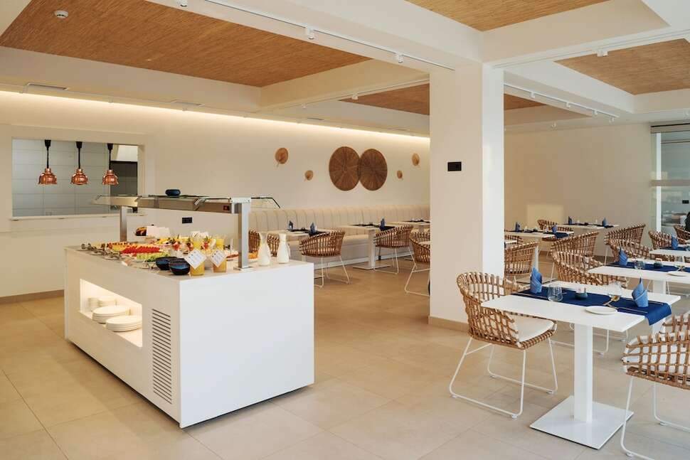 Ein Foto Royal Marina Suites