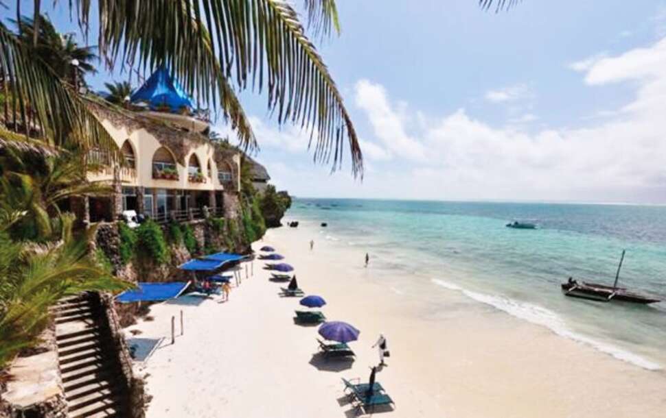 Ein Foto Bahari Beach Hotel