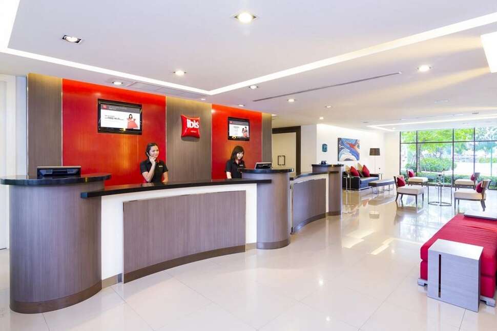 Ein Foto Ibis Bangkok Riverside