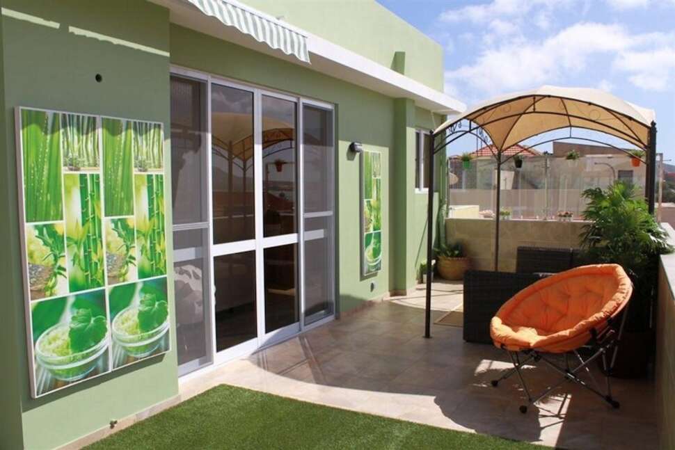 Een foto van het terras bij Mindelo Residencial