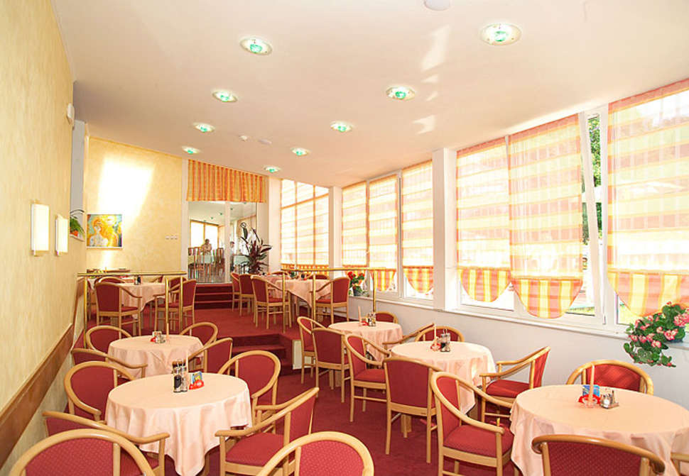 Een foto van de faciliteiten bij Hotel Riviera