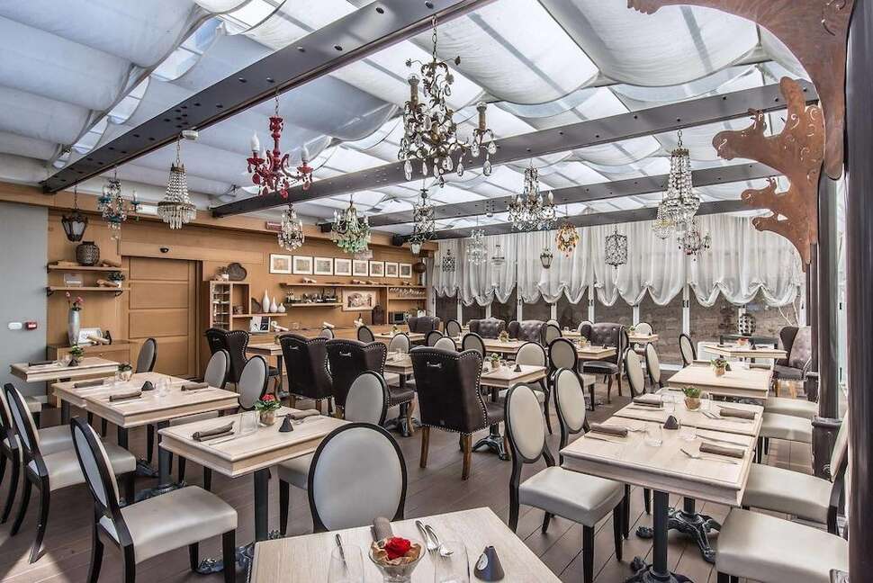 Een foto van Caravel Hotel