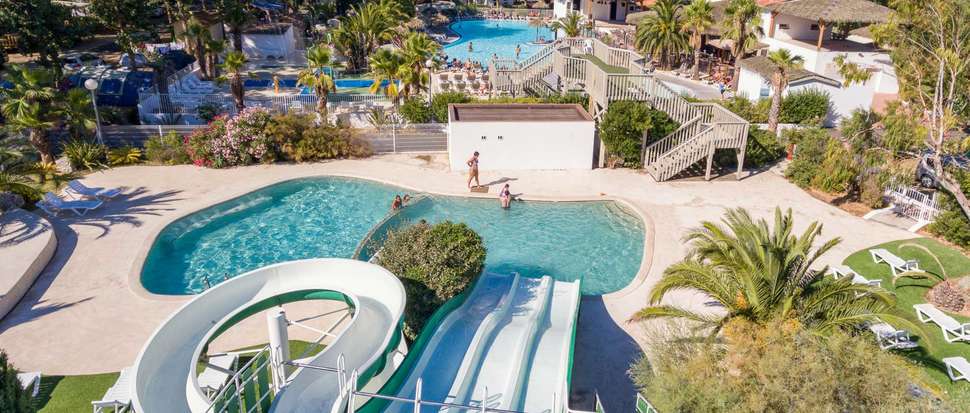 Een foto van het zwembad bij Camping Blue Bayou