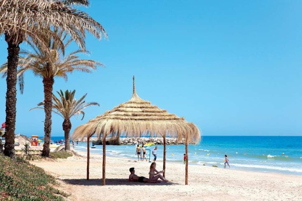 Een foto van het strand bij TUI Blue Scheherazade