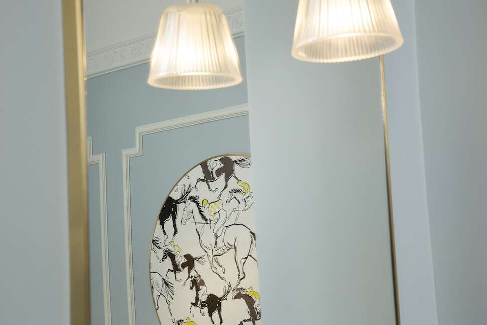 Ein Foto vom Innenbereich im Hotel Pastel Paris