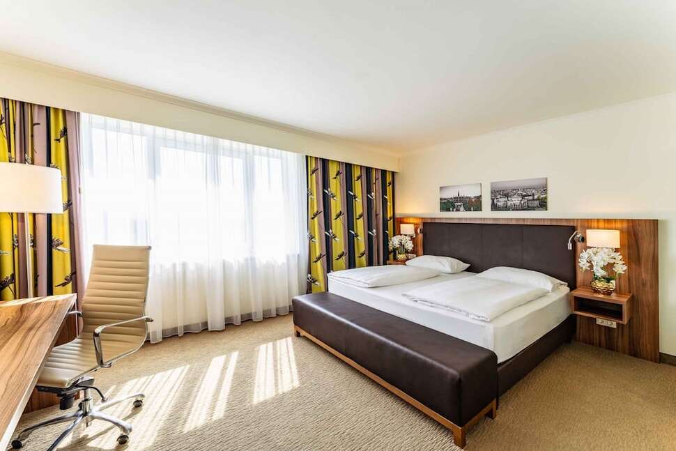 Ein Foto PLAZA Premium Wien