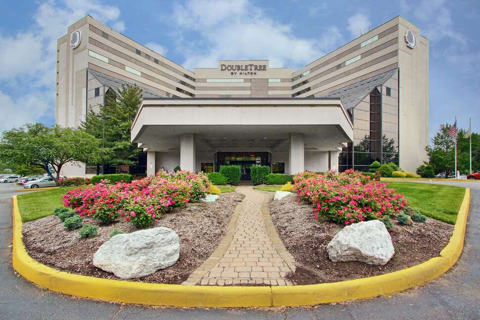 Ein Foto Doubletree by Hilton Newark Airport