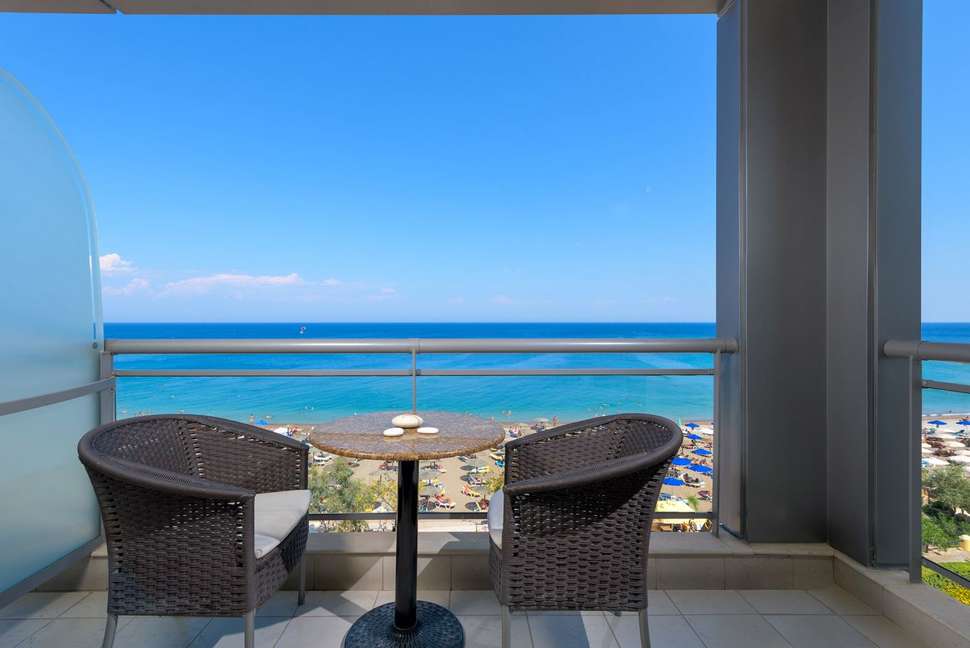 Ein Foto Mediterranean Hotel