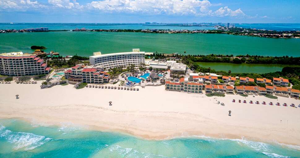Een foto van het strand bij Hotel Grand Park Royal Cancun Caribe