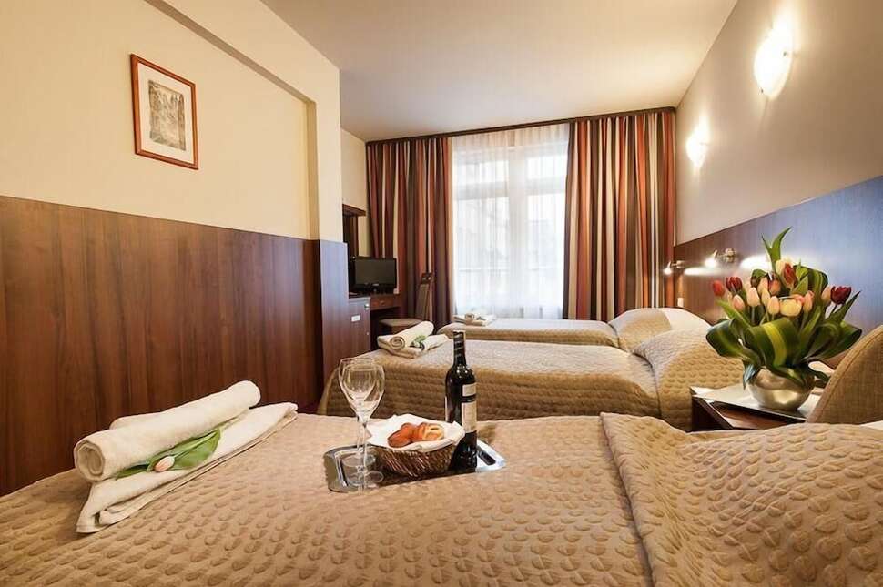 Een foto van een overzicht van Hotel Alexander