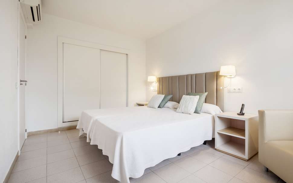 Een foto van een overzicht van Hotel Ilunion Menorca