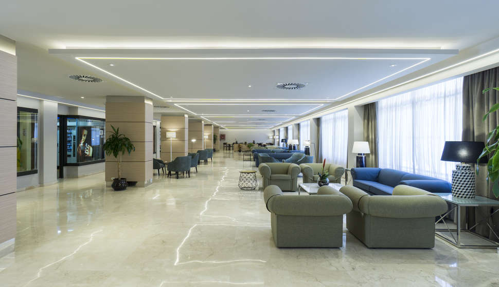 Een foto van het interieur van Hotel Pyr Fuengirola