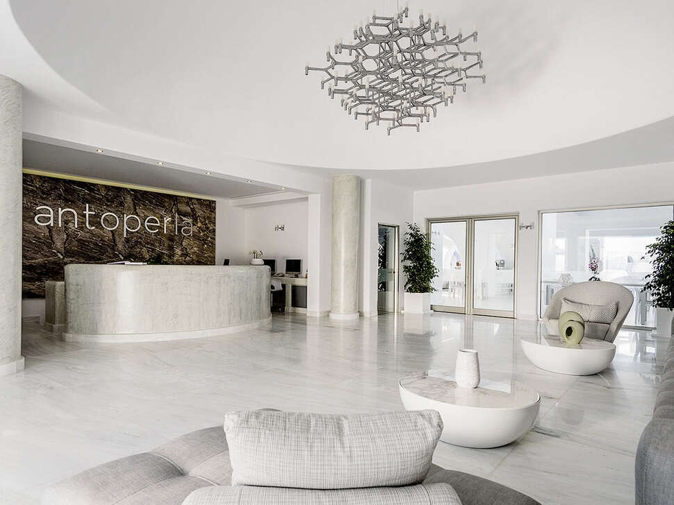 Een foto van het interieur van Antoperla Luxury Hotel & Spa