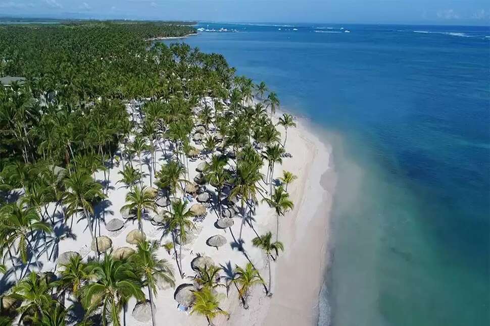 Een foto van het strand bij Catalonia Punta Cana