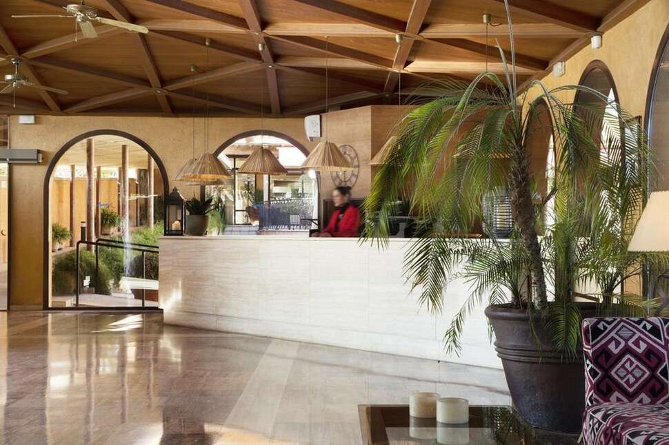 Een foto van het interieur van Hotel Luna Club