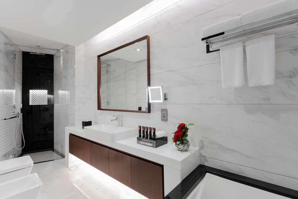 Ein Foto Renaissance Business Bay Hotel by Marriott Bonvoy