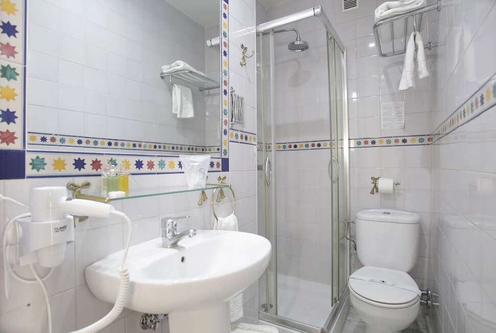 Een foto van Basic Hotel Puerta de Sevilla