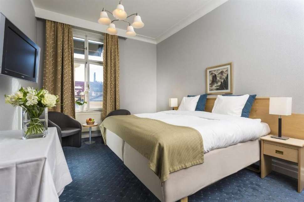 Een foto van Crystal Plaza Hotel