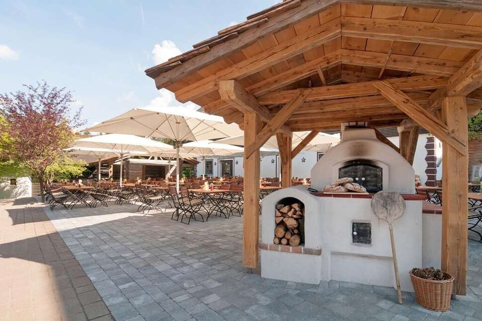 Een foto van de buitenkant van Vakantiepark Naturelhotel Schönleitn