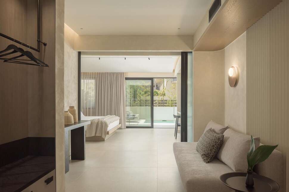 Een foto van Theartemis Palace