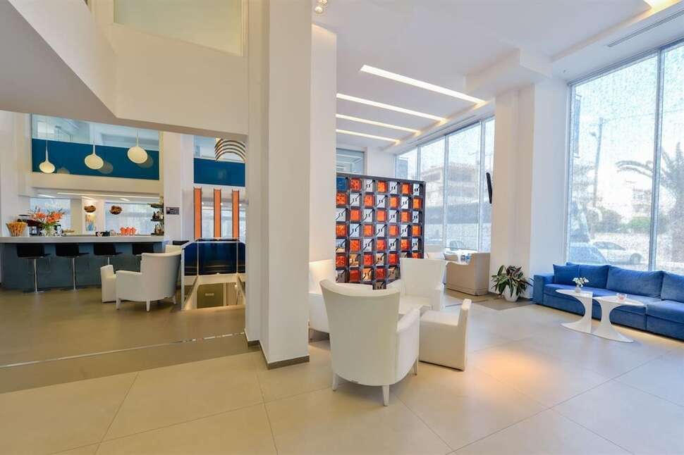 Een foto van het interieur van Hotel Astron