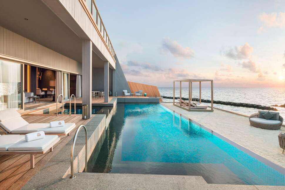 Ein Foto The St. Regis Maldives Vommuli Resort
