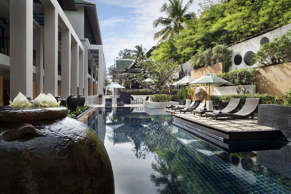Ein Foto Outrigger Surin Beach Resort