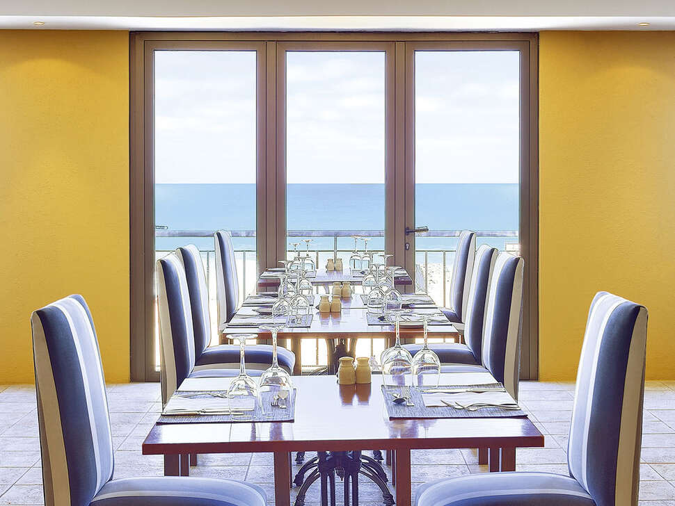 Ein Foto von den Einrichtungen im Hotel Torre Praia