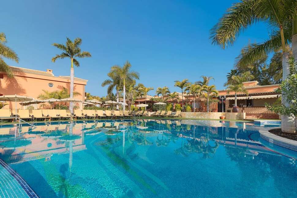 Ein Foto vom Pool im Green Garden Resort