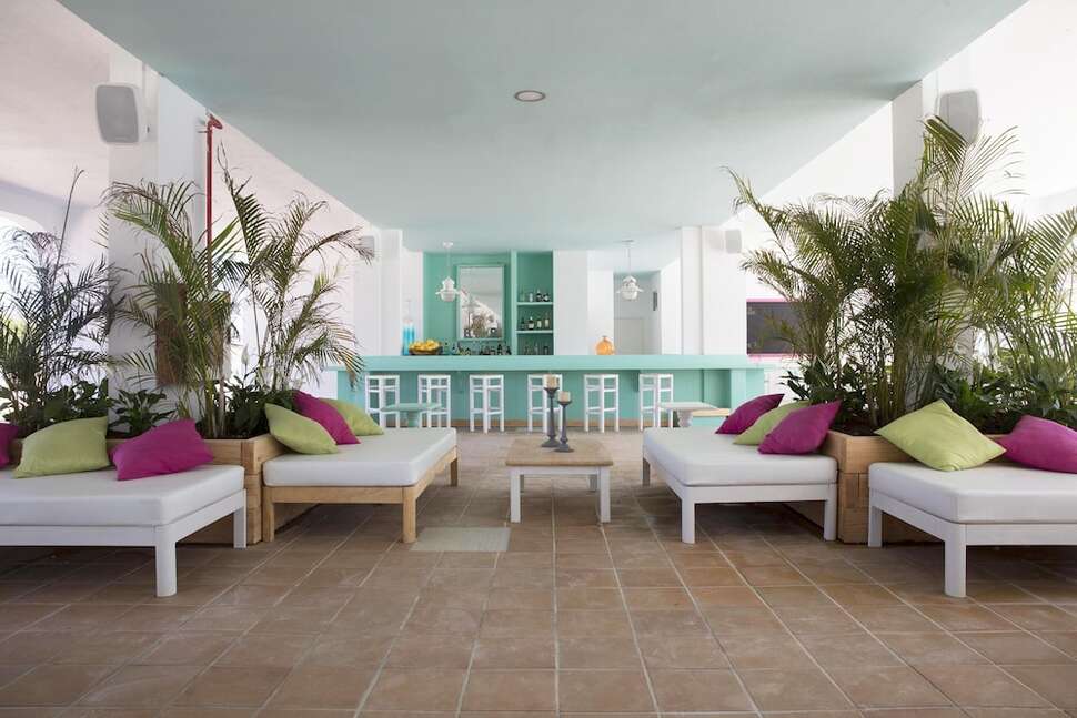 Een foto van de faciliteiten bij Endlss Beach & Disco Hotel Ibiza