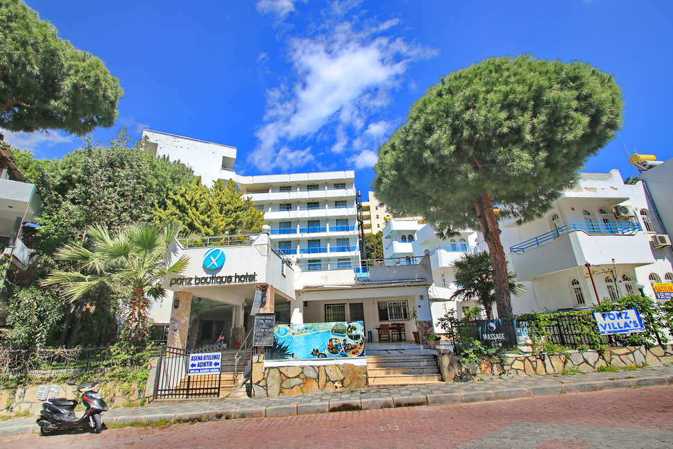 Een foto van de buitenkant van Ponz Boutique Hotel
