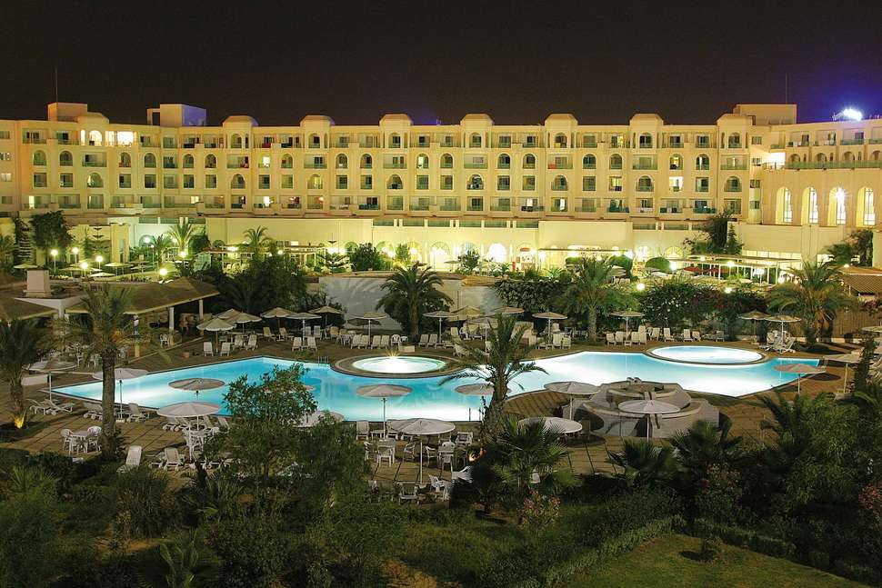Een foto van het zwembad bij El Mouradi Hammamet Resort