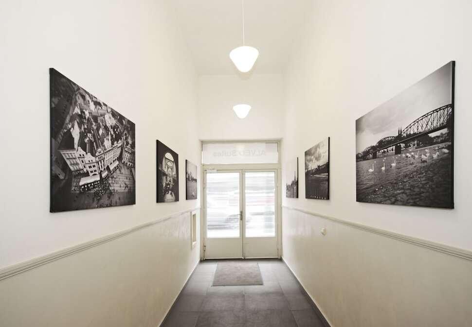 Ein Foto Alveo Suites