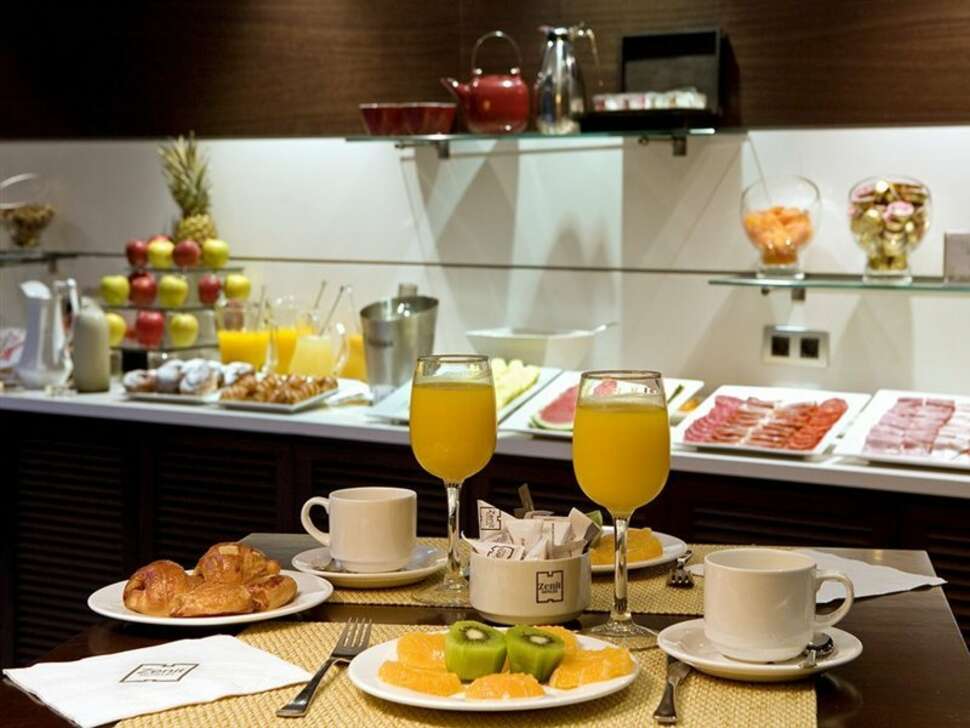 Een foto van Zenit Valencia Hotel