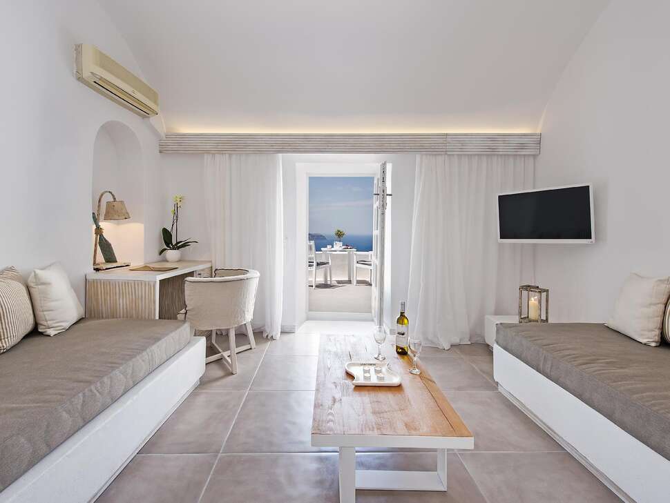 Een foto van Athina Luxury Suites