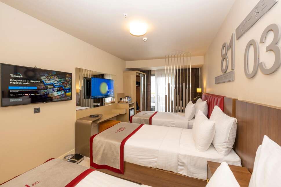 Een foto van Ramada by Wyndham Istanbul Pera