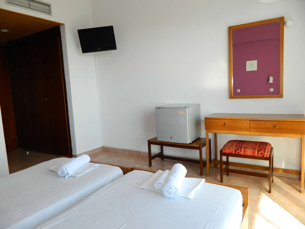 Ein Foto Telhinis Hotel