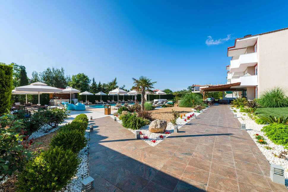 Een foto van het terras bij Lagaria Hotel & Appartementen