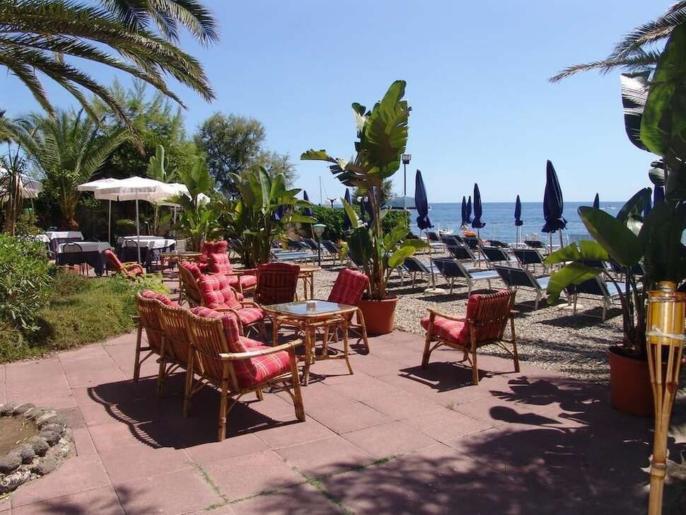 Ein Foto von der Terrasse im Hotel Kalos