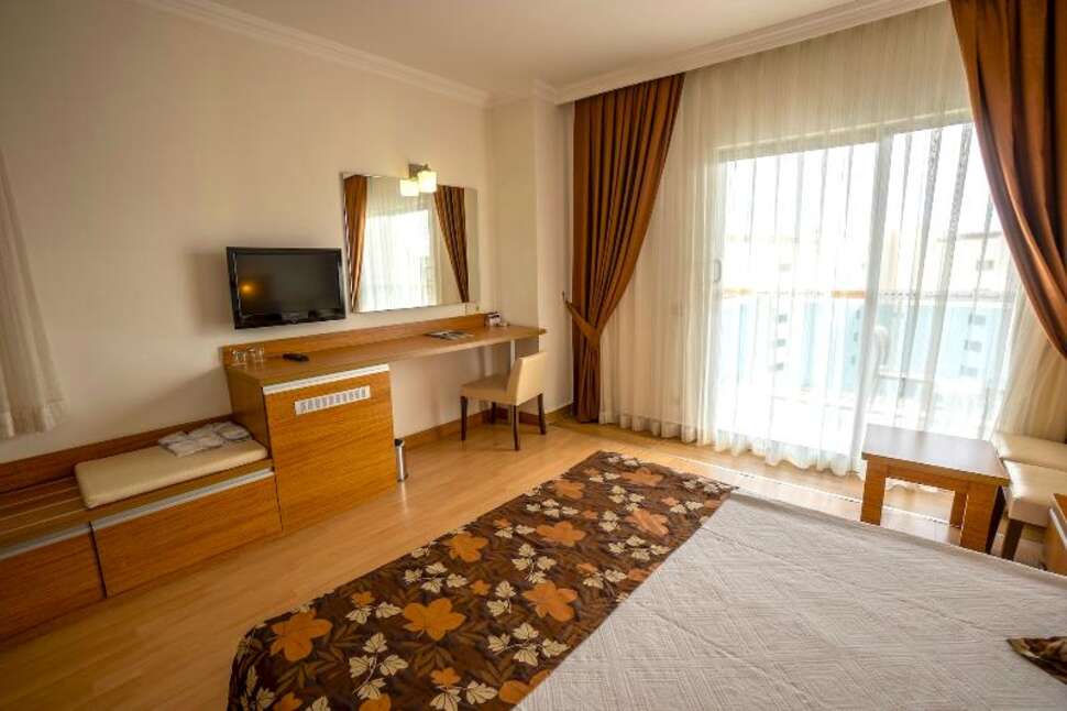 Ein Foto Hotel Cenger Beach Resort & Spa
