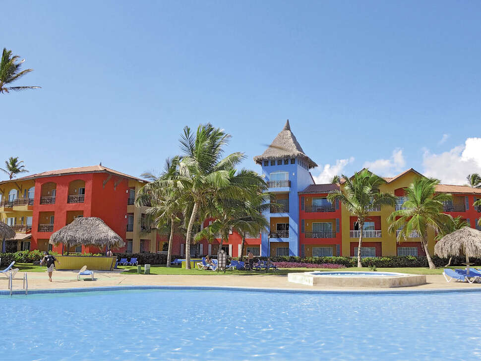 Een foto van het zwembad bij Tropical Deluxe Princess