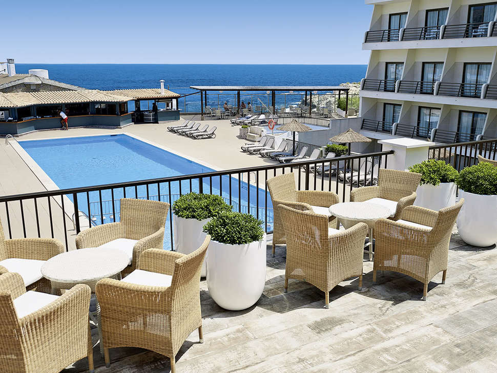 Een foto van het zwembad bij Allsun Hotel Lux de Mar